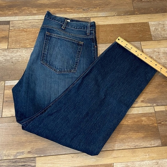 Cremieux Premium Men's Jeans Size 40X30 Straight Leg Denim Cotton Color blue - Picture 1 of 6